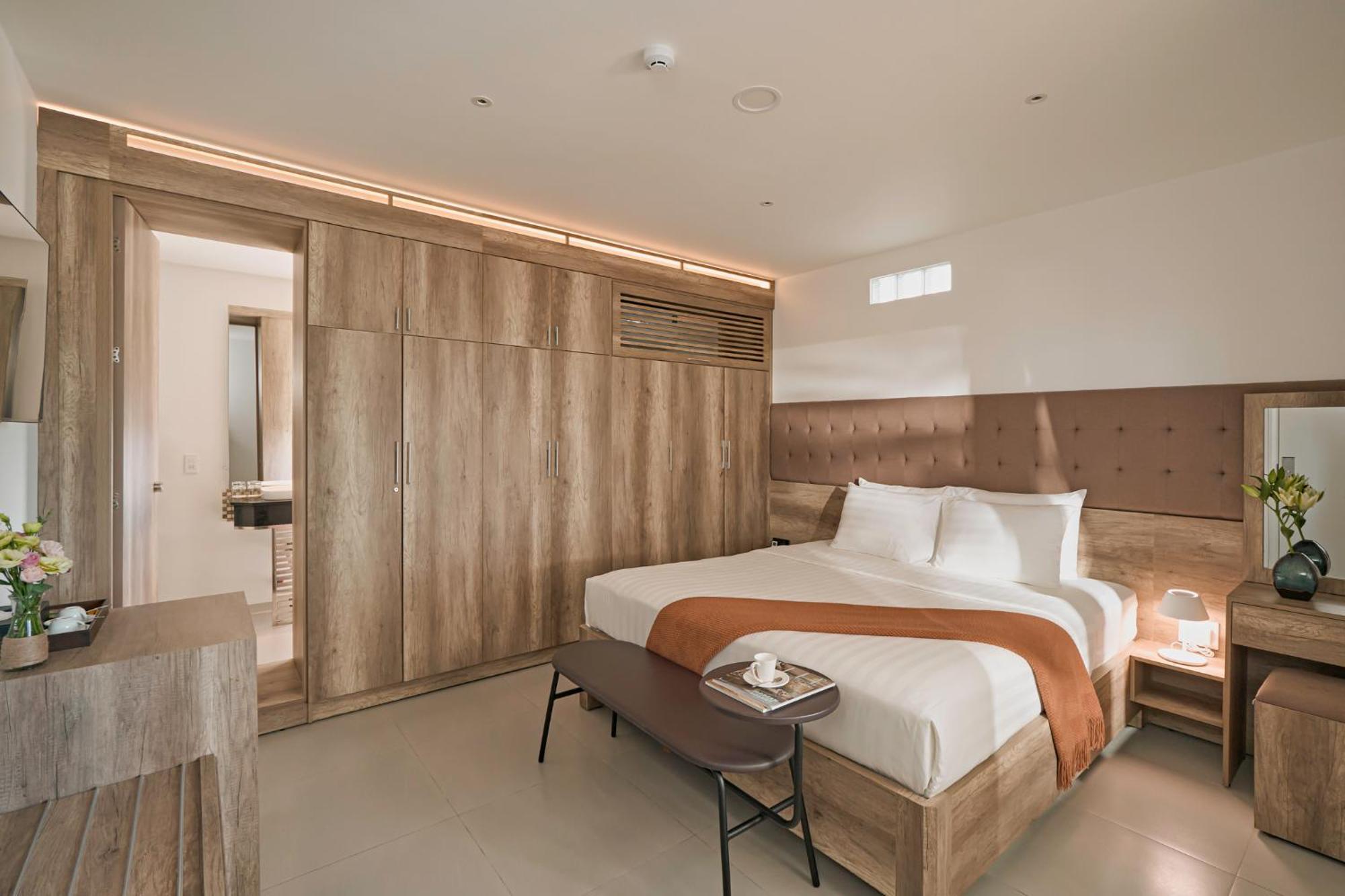 California Hotel Dalat Luaran gambar